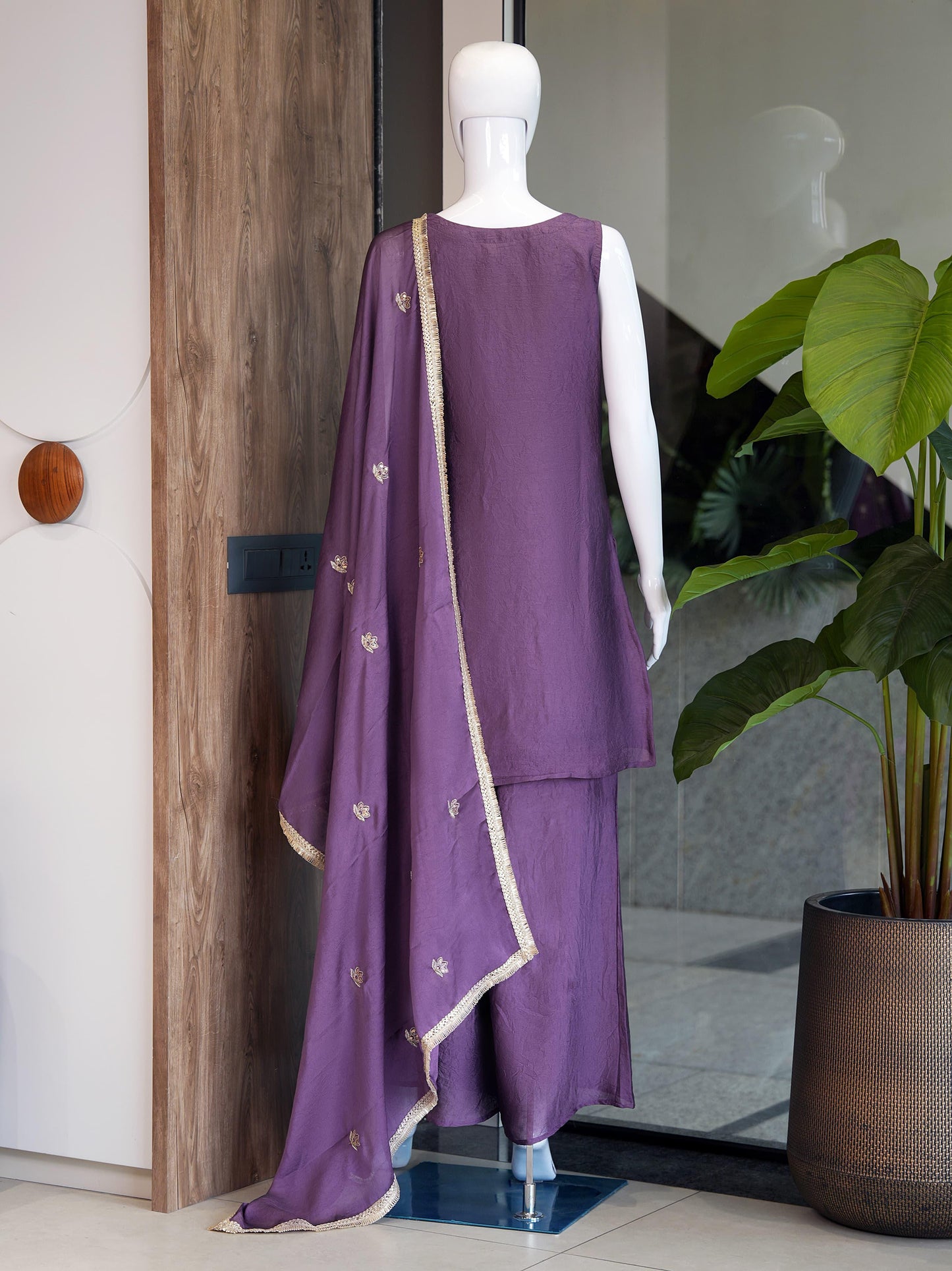DESIGNER FUSION STYLE – LUXURY