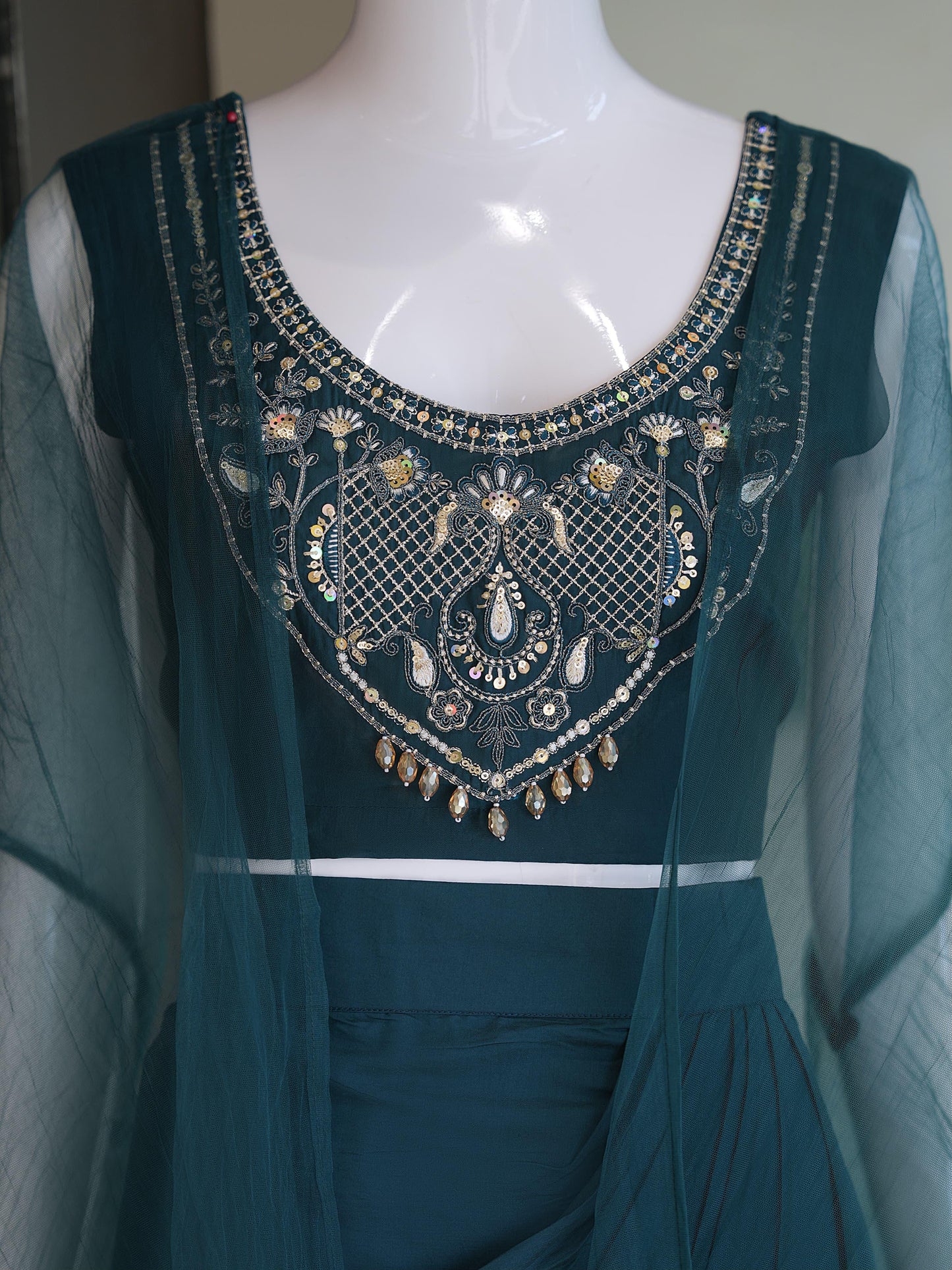DESIGNER FUSION STYLE โ SPECIAL LUXURY COLLECTION