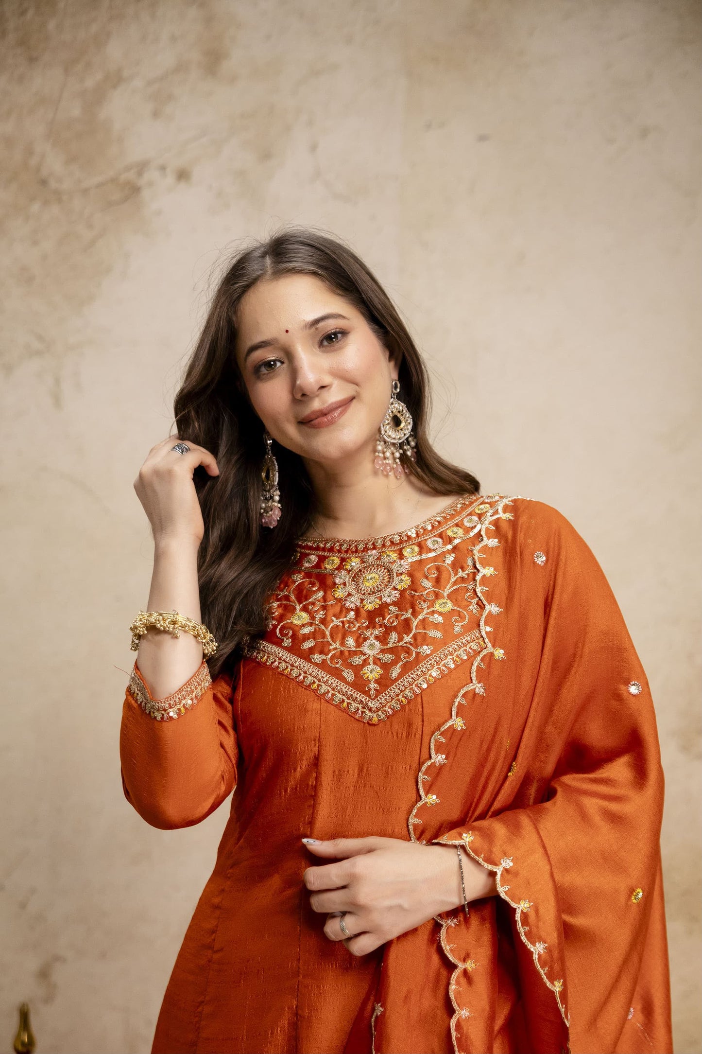 WOMEN'S PURE VICHITRA SILK GOWN SET'S