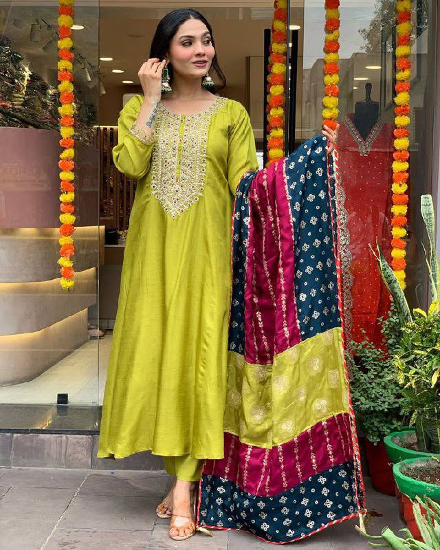 Designer Party Wear Look