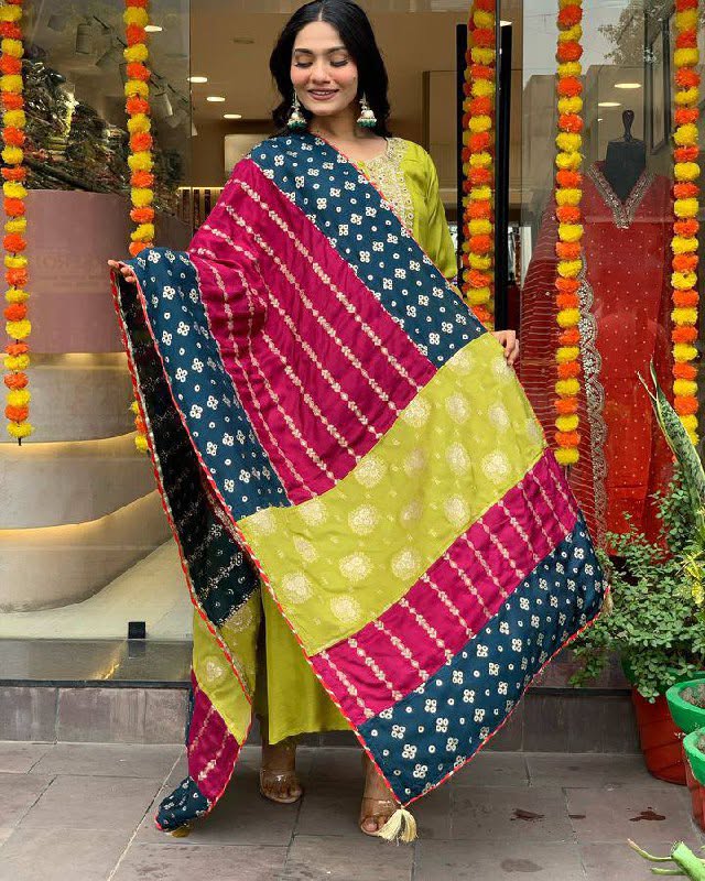 Designer Party Wear Look