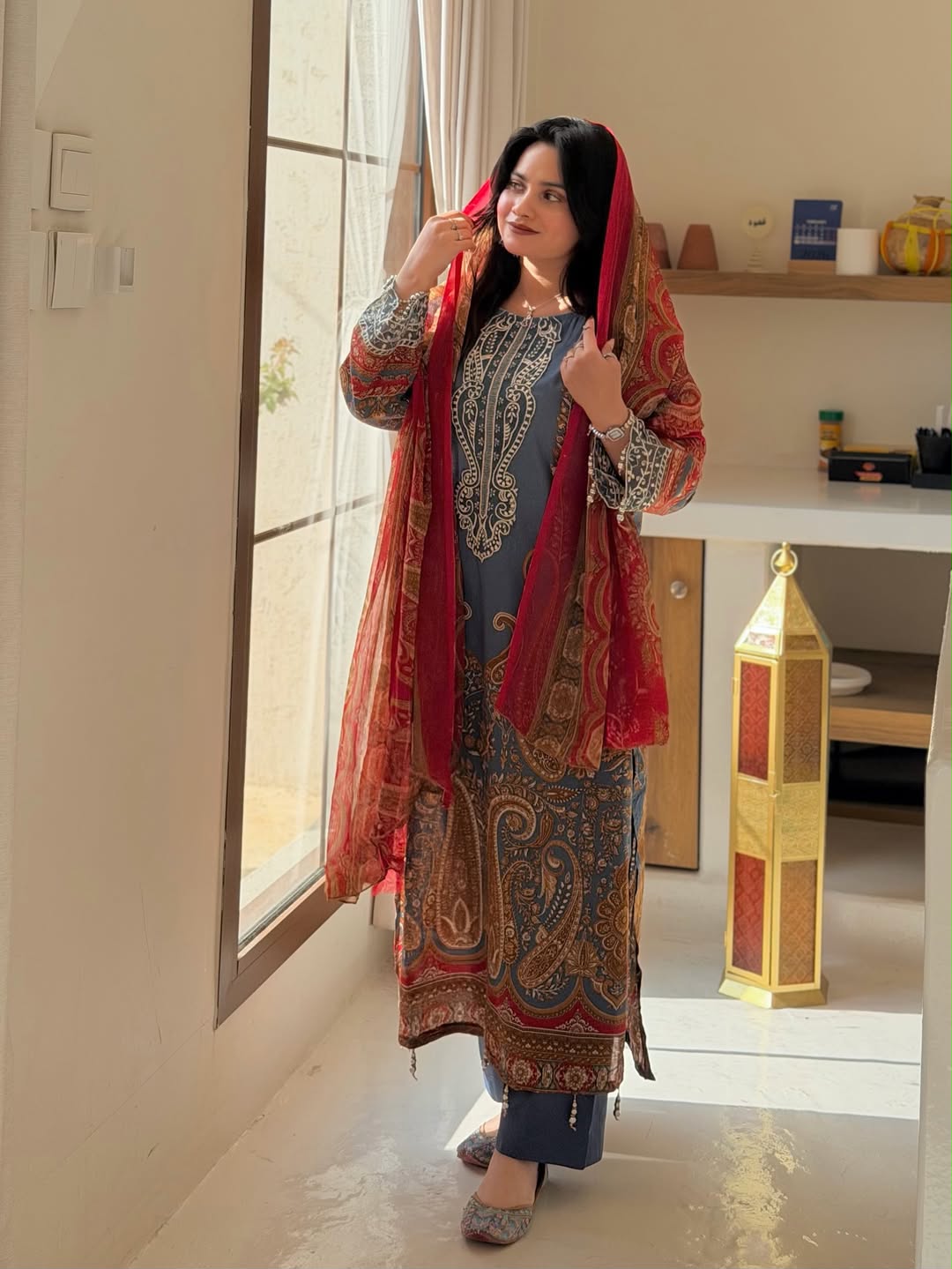 Pakistani Prints &amp; Intricate Embroidery