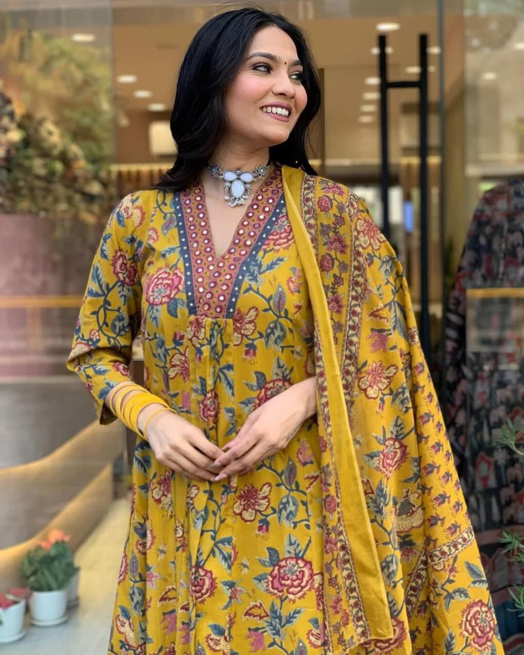 LINE PRINTED PREMIUM COTTON BLEND SUIT