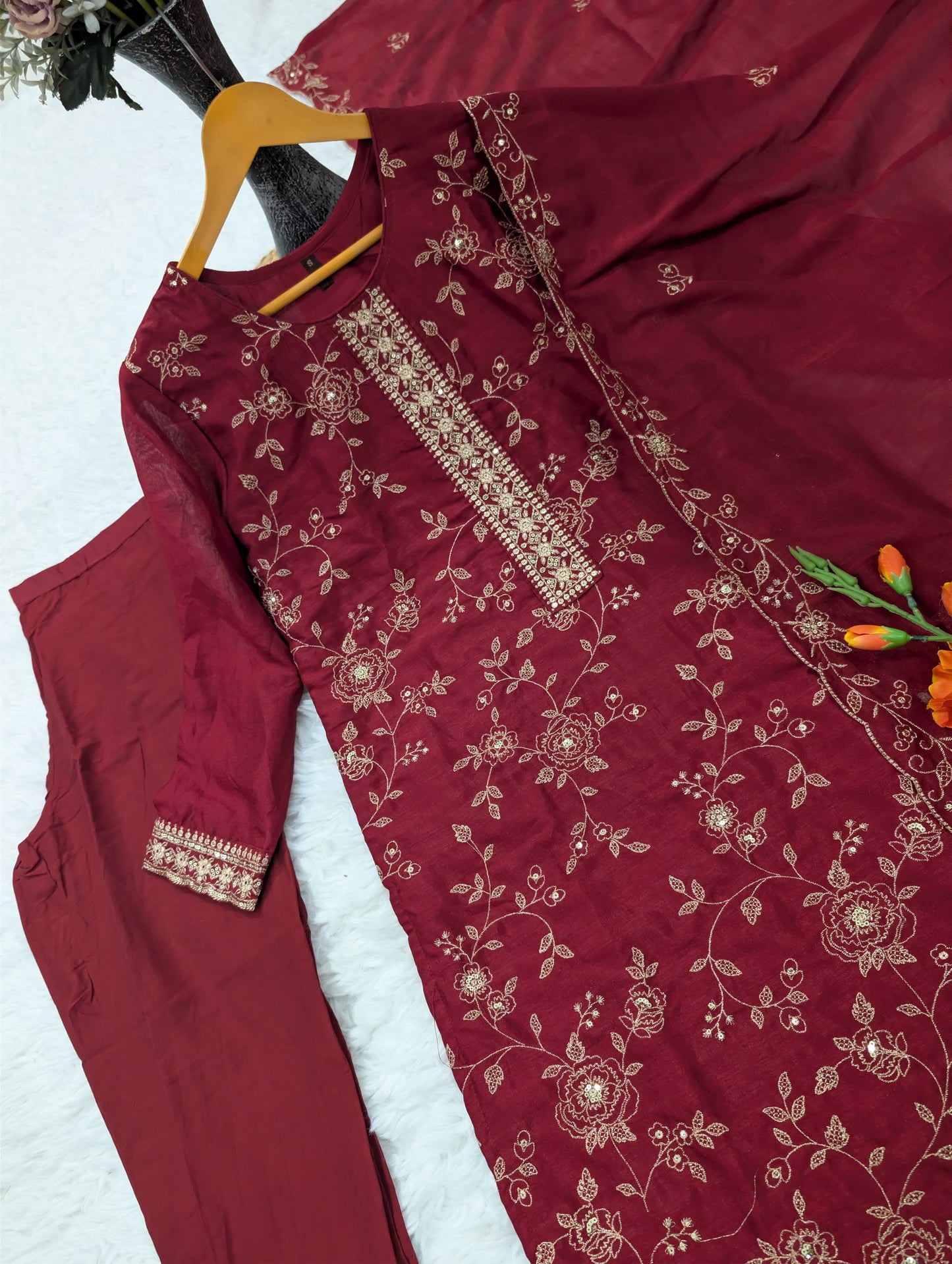 WOMEN'S PURE VICHITRA SILK KURTA SET'S