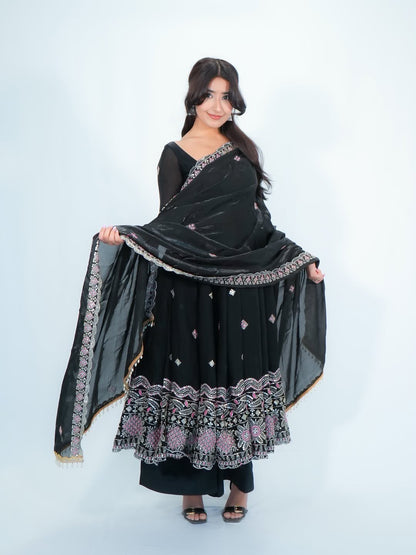 Designer Anarkali Set – Elegant Ethnic Wear