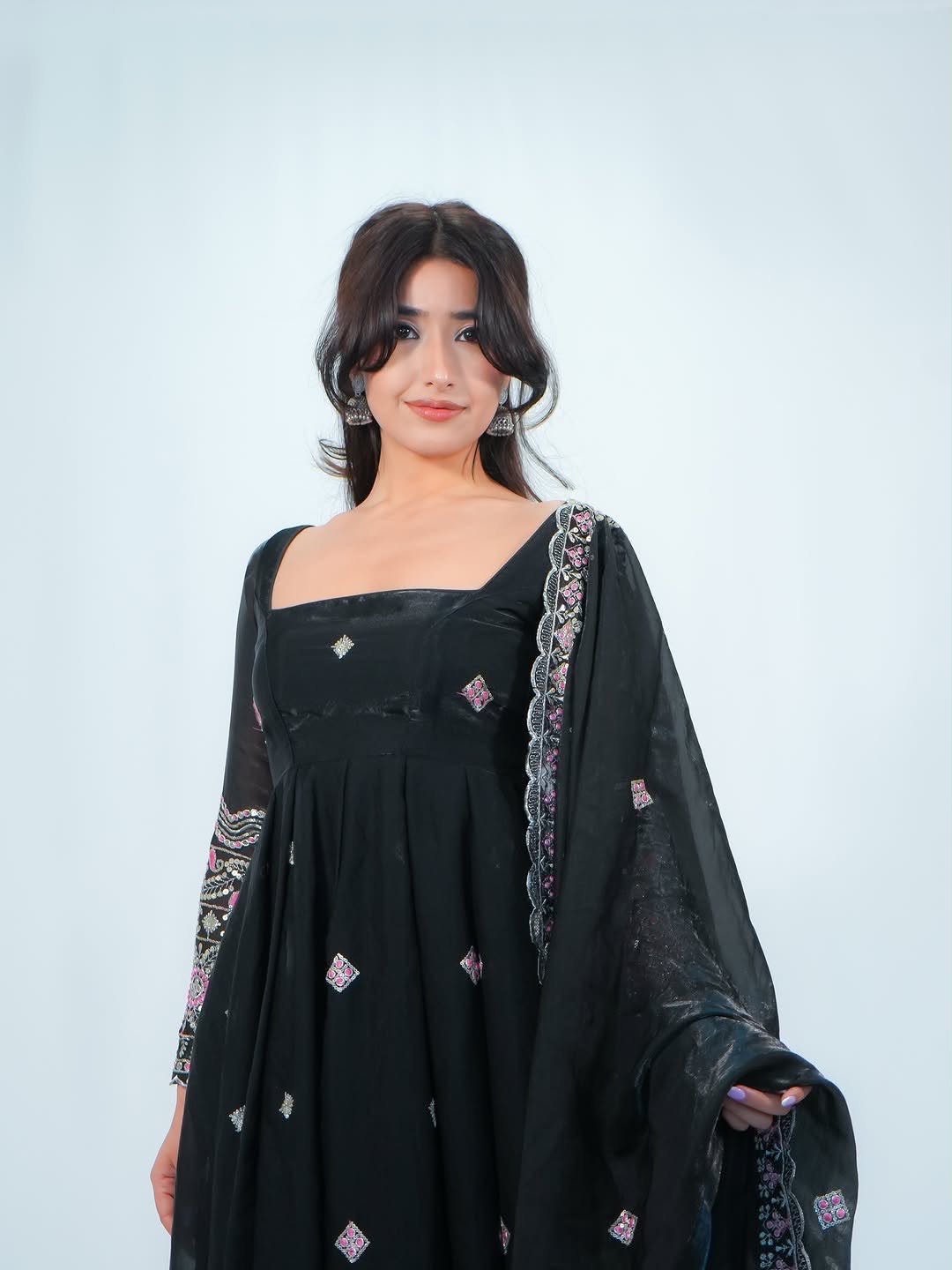 Designer Anarkali Set – Elegant Ethnic Wear