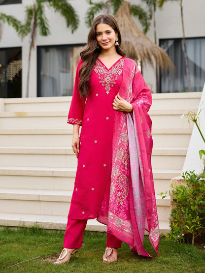 Women's Pink Colour val moti necessary Embroidery Kurta Pant and Dupatta Set