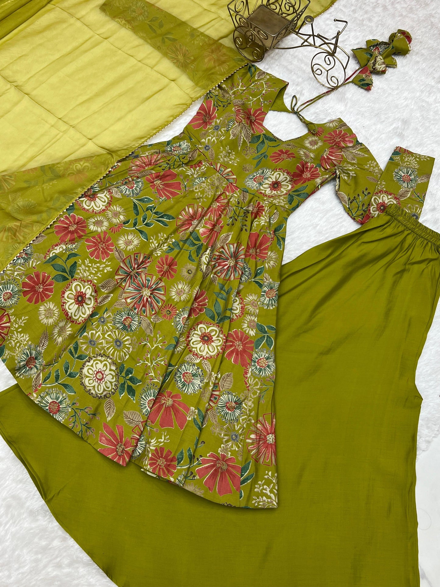 PURE SOFT ROMAN SILK FABRIC FULLY FLAIR KURTA,WITH DUPPTA SET,PALAZZO