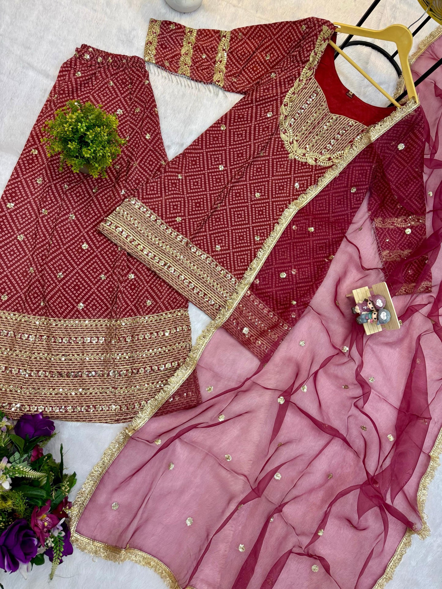 HEAVY 3 PIECES SUIT PAIR WITH EMBROIDERY WORK &amp; FANCY LACE