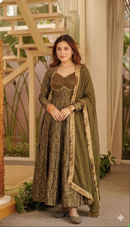 Anarkali Suit In New Fancy Style