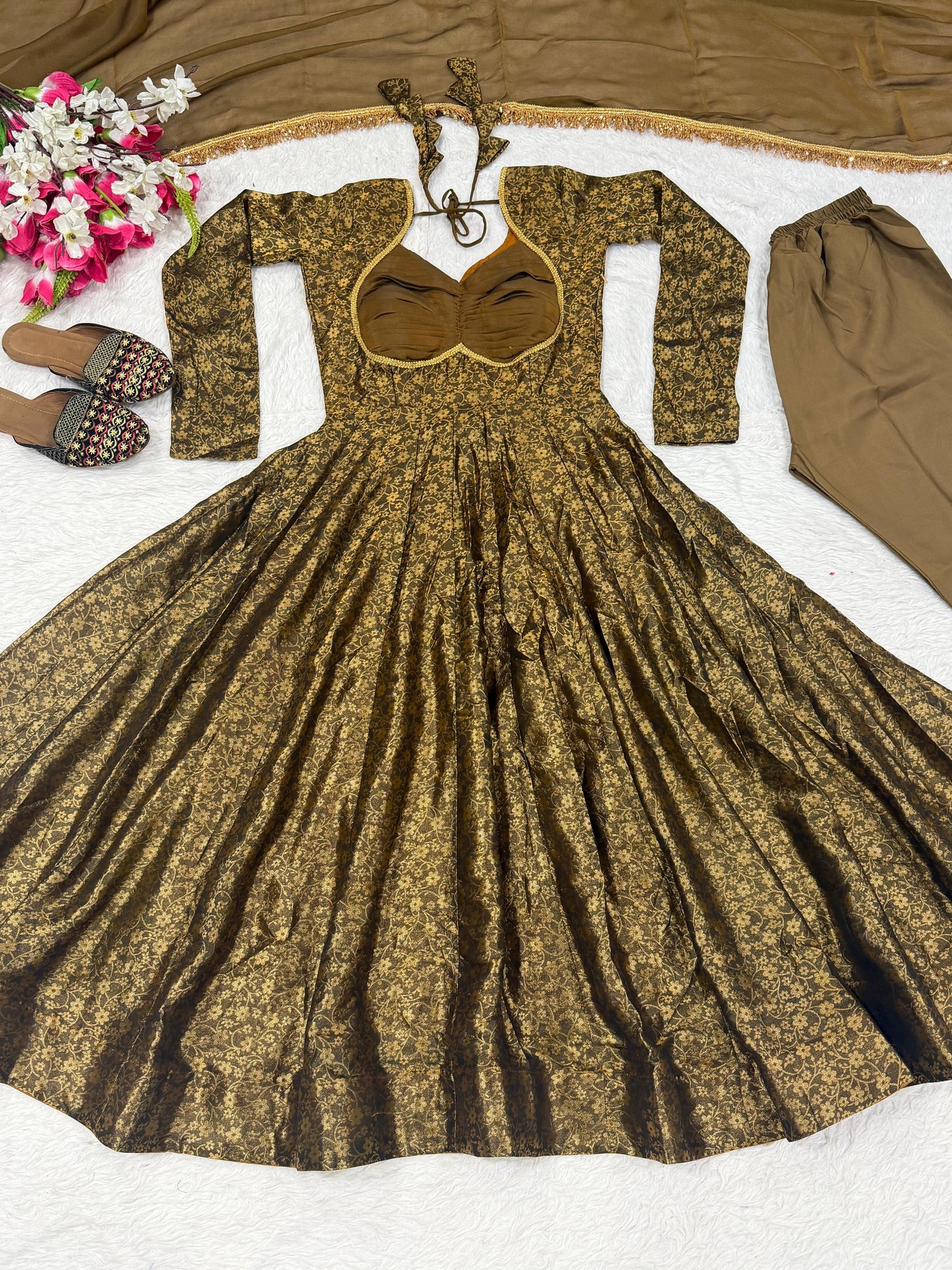 Anarkali Suit In New Fancy Style