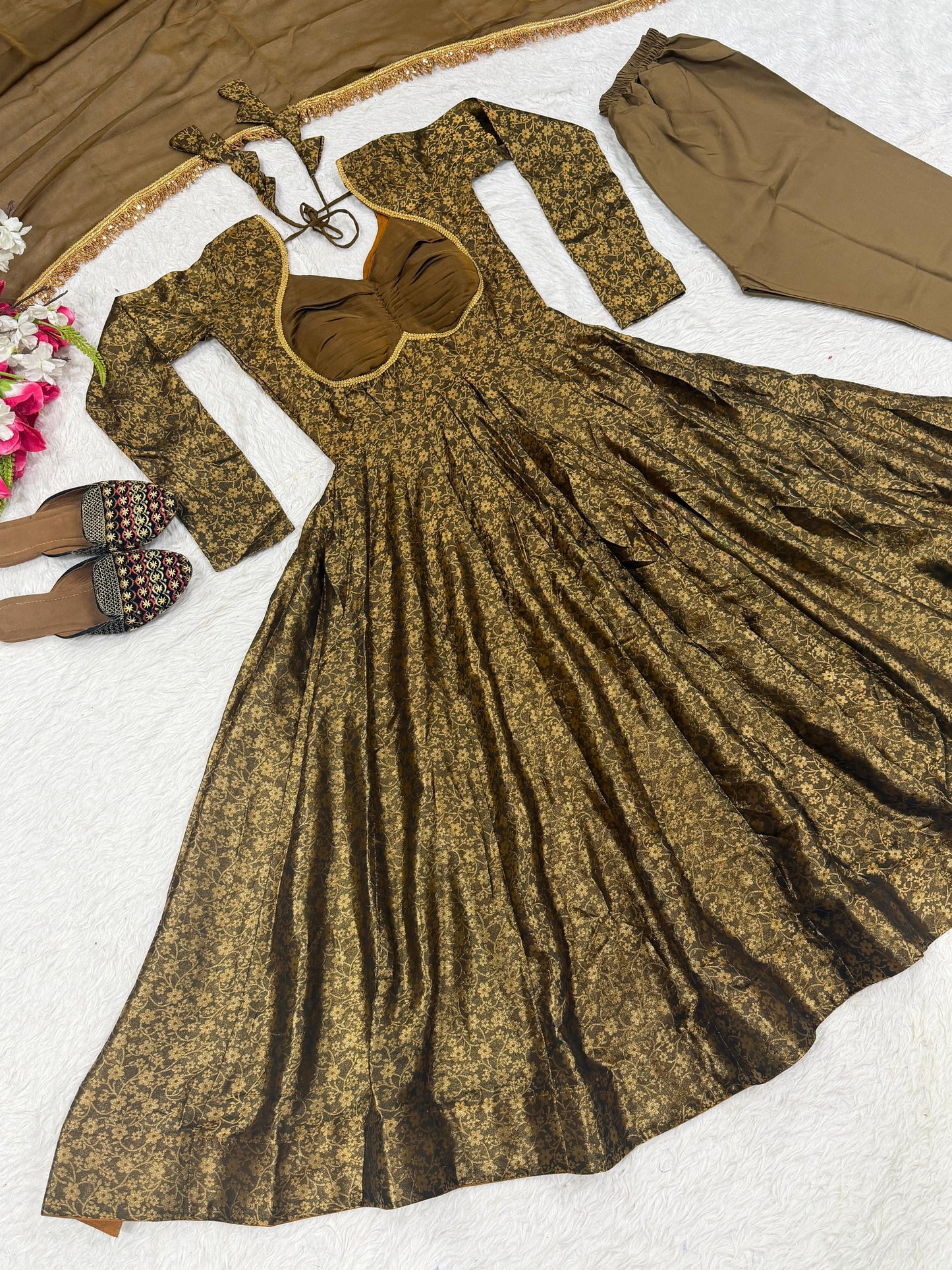 Anarkali Suit In New Fancy Style