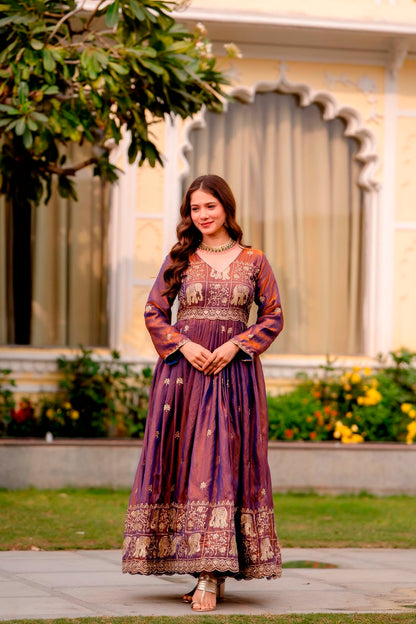 EXCLUSIVE REAL MODELING GOWN